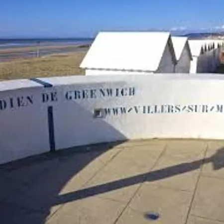 2 Pieces Avec Parking, Centre De - Fr-1-712-40 *