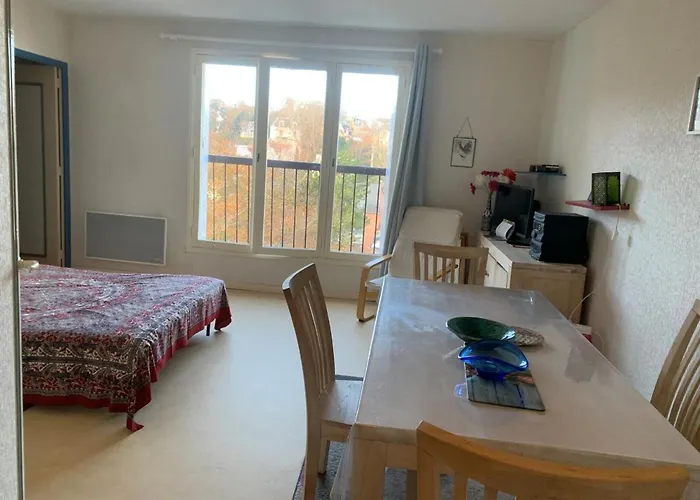 Apartment 2 Pieces Avec Parking, Centre De - Fr-1-712-40