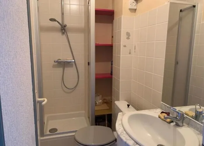 2 Pieces Avec Parking, Centre De - Fr-1-712-40 * 滨海维莱